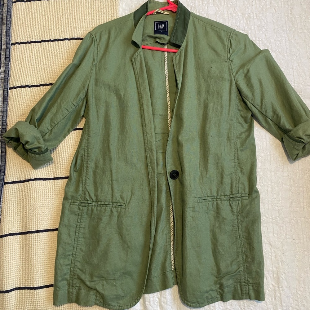 GAP Women’s Olive Green Linen Blazer.